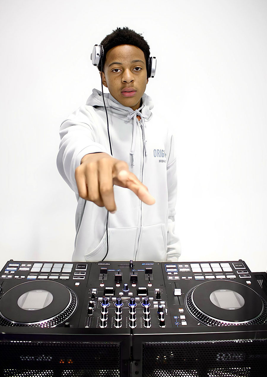 DJ Smooth J photo